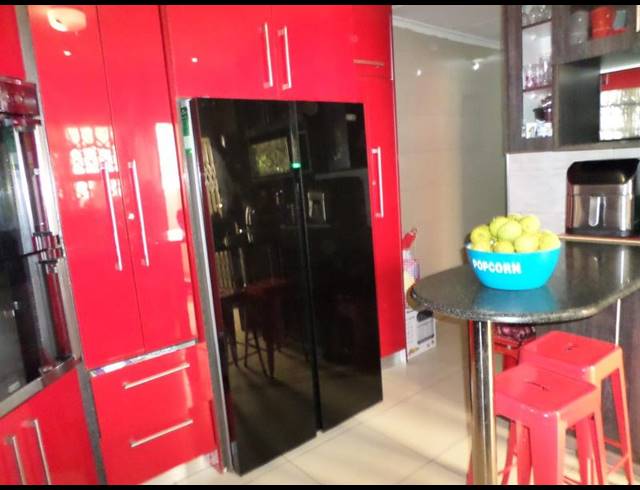 3 BEDROOM HOUSE FOR SALE IN ROODEKOP